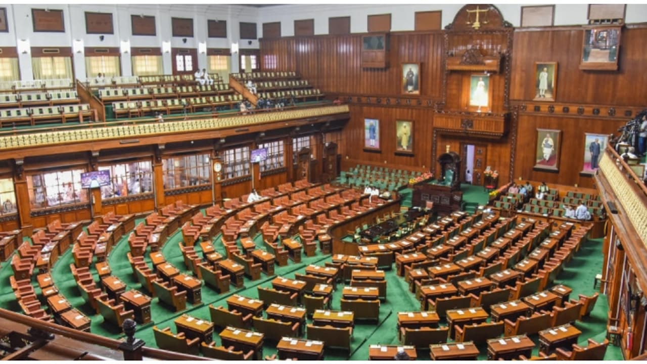 സർക്കാരിന്റെ നിർമാണ കരാറുകളിൽ ന്യൂനപക്ഷ സംവരണം, ബില്ല് പാസ്സാക്കി കർണാടക നിയമസഭ സർക്കാരിന്റെ നിർമാണ കരാറുകളിൽ ന്യൂനപക്ഷ സംവരണം, ബില്ല് പാസ്സാക്കി കർണാടക നിയമസഭ