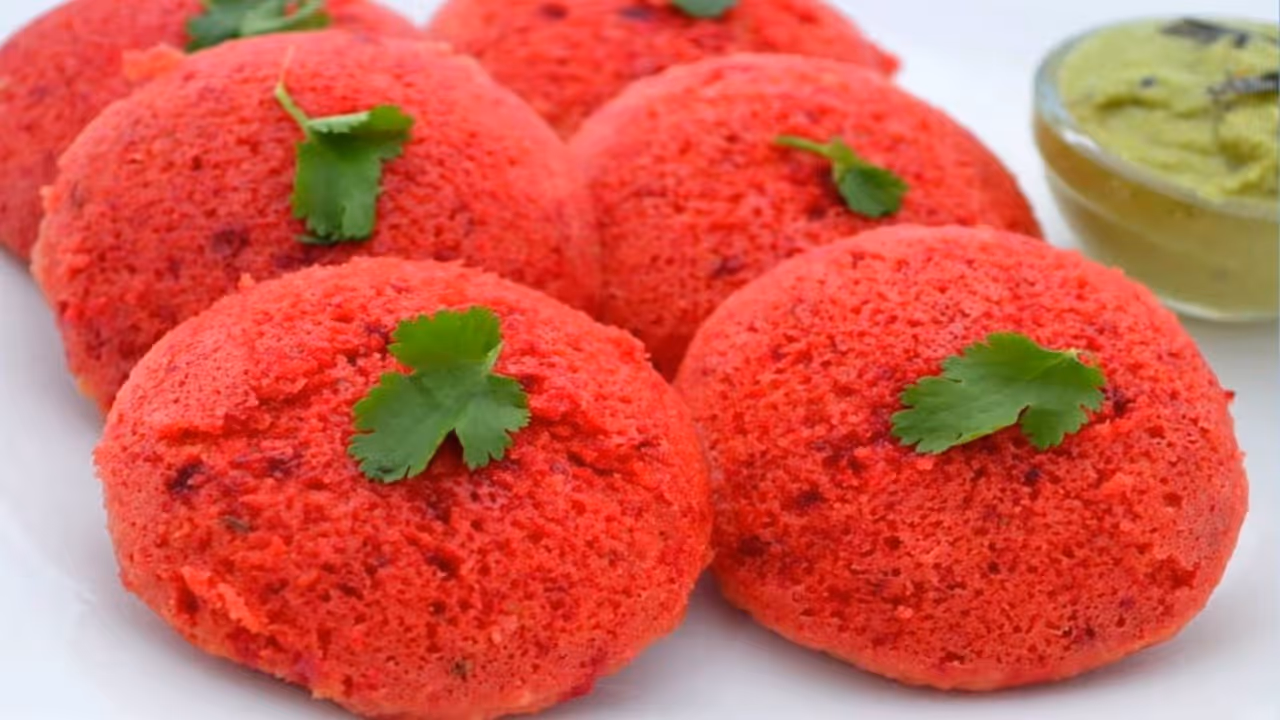 மென்மையாகவும், சுவையாகவும் இருக்கும் கலர்ஃபுல் பீட்ரூட் இட்லி மென்மையாகவும், சுவையாகவும் இருக்கும் கலர்ஃபுல் பீட்ரூட் இட்லி