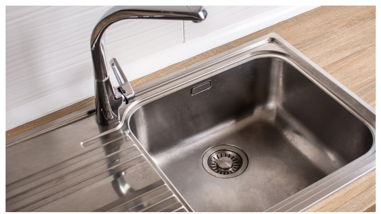 അടുക്കള സിങ്ക് കഴുകുമ്പോൾ ഇത് വൃത്തിയാക്കാൻ മറക്കല്ലേ 