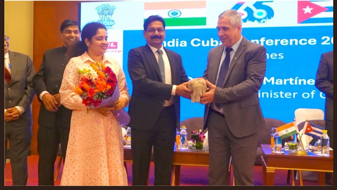 ഇന്ത്യ ക്യൂബ ബിസിനസ് സമ്മേളനം: സാമ്പത്തിക, തന്ത്രപരമായ പങ്കാളിത്തങ്ങൾ ശക്തിപ്പെടുത്തുന്നു ഇന്ത്യ ക്യൂബ ബിസിനസ് സമ്മേളനം: സാമ്പത്തിക, തന്ത്രപരമായ പങ്കാളിത്തങ്ങൾ ശക്തിപ്പെടുത്തുന്നു