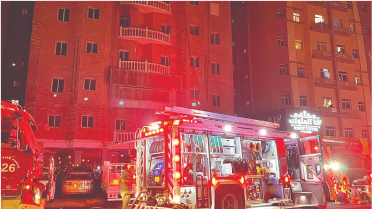 കുവൈത്തിൽ അപ്പാർട്ട്മെന്റിൽ തീപിടിത്തം, രണ്ട് പേർക്ക് പരിക്ക് കുവൈത്തിൽ അപ്പാർട്ട്മെന്റിൽ തീപിടിത്തം, രണ്ട് പേർക്ക് പരിക്ക്