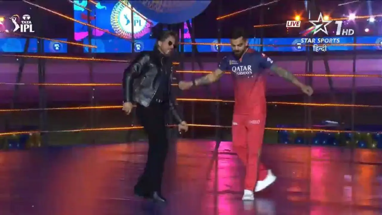 IPL 2025 : ஜூமோ ஜோ பதான் பாடலுக்கு விராட் கோலியுடன் டான்ஸ் ஆடிய ஷாருக் கான்! IPL 2025 : ஜூமோ ஜோ பதான் பாடலுக்கு விராட் கோலியுடன் டான்ஸ் ஆடிய ஷாருக் கான்!