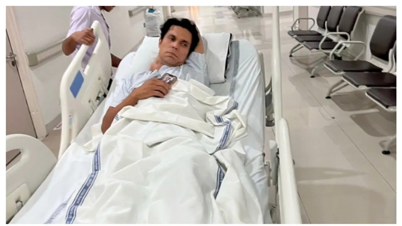 Randeep Hooda back on horseback, recalls suffering knee injury during Swatantrya Veer Savarkar shoot Randeep Hooda back on horseback, recalls suffering knee injury during Swatantrya Veer Savarkar shoot