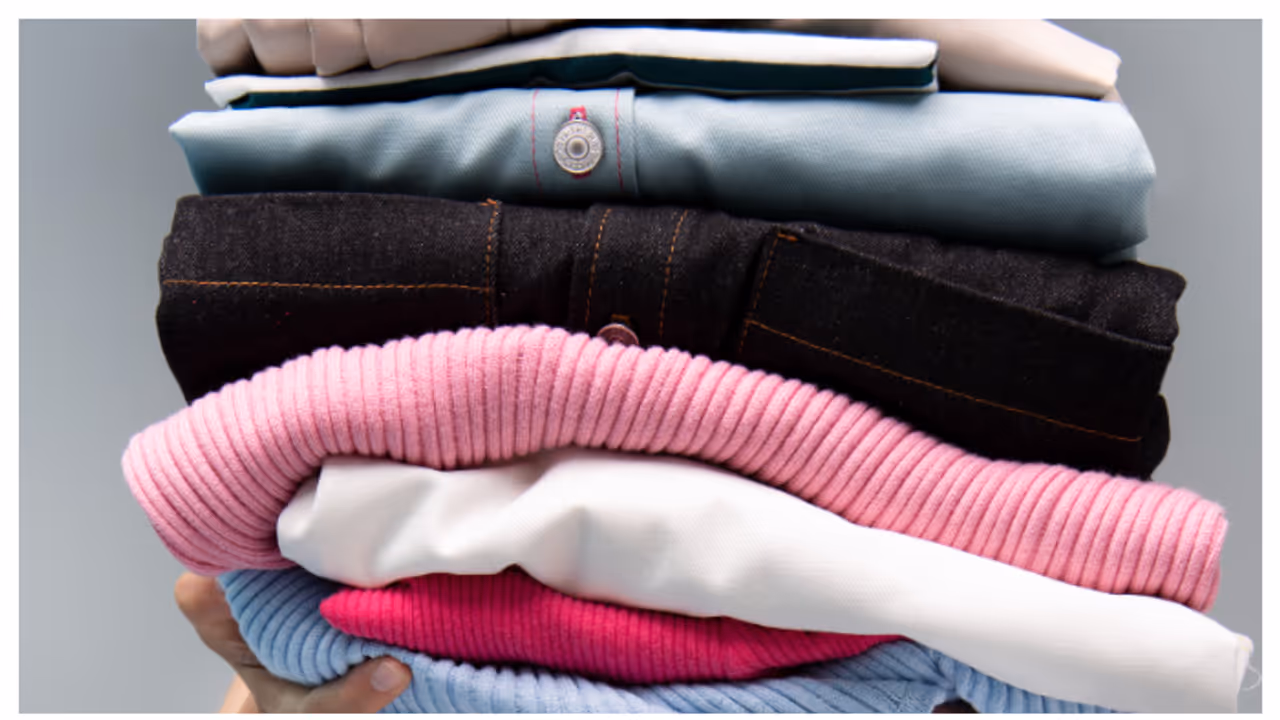 ഈ വസ്ത്രങ്ങൾ ചൂട് വെള്ളത്തിൽ കഴുകാൻ പാടില്ല; കാര്യം ഇതാണ്