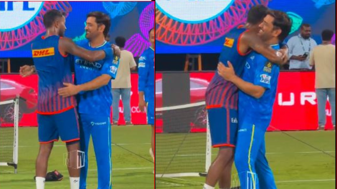 குருவை பார்த்ததும் துள்ளிக்குதித்த சிஷ்யன்! தோனியை கட்டித்தழுவி உருகிய ஹர்திக் பாண்ட்யா! குருவை பார்த்ததும் துள்ளிக்குதித்த சிஷ்யன்! தோனியை கட்டித்தழுவி உருகிய ஹர்திக் பாண்ட்யா!