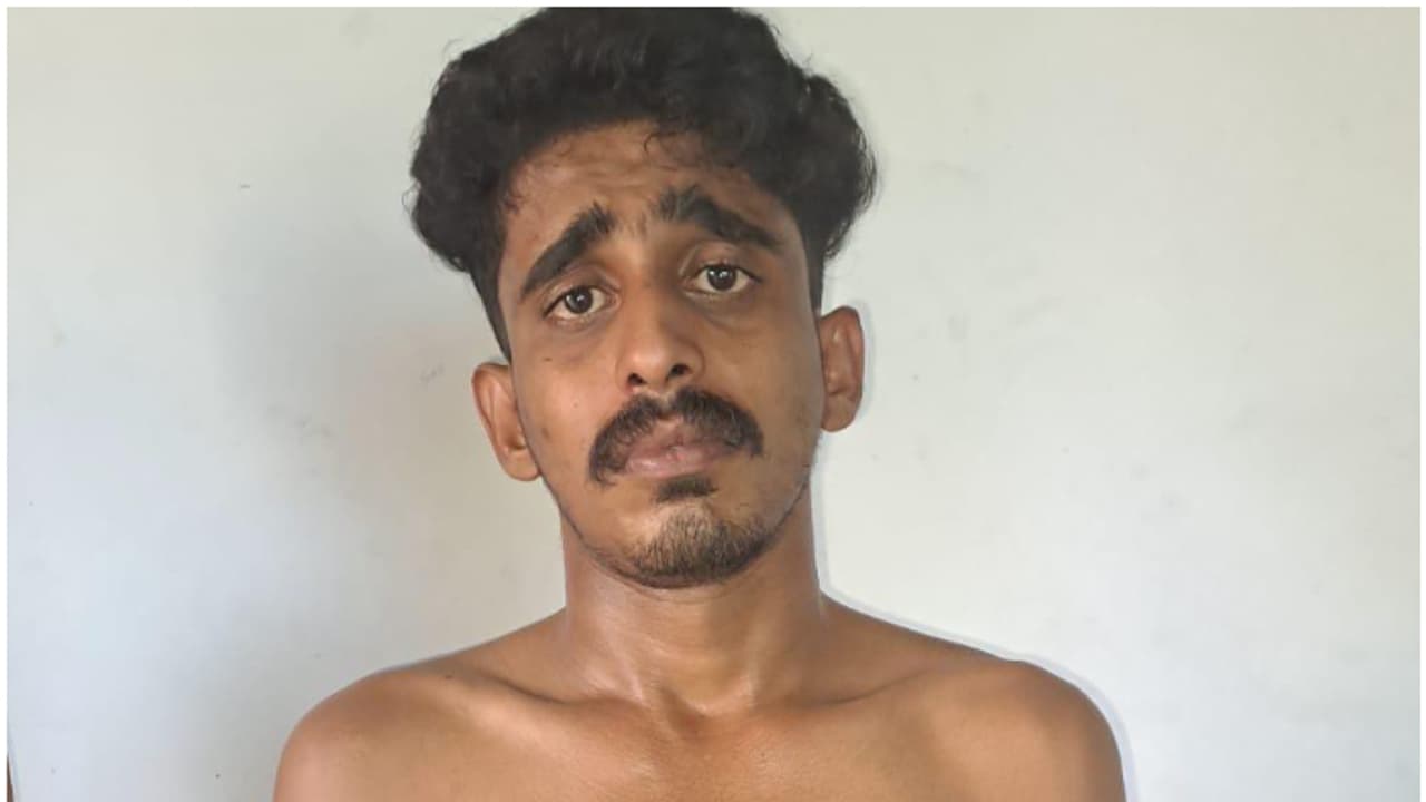 ബെംഗളൂരുവിൽ പഠിക്കുന്ന കോട്ടയം സ്വദേശിയായ നഴ്സിംഗ് വിദ്യാർഥി, നാട്ടിലെത്തിയത് കയ്യിൽ എംഡിഎംഎയുമായി, പിടിവീണു