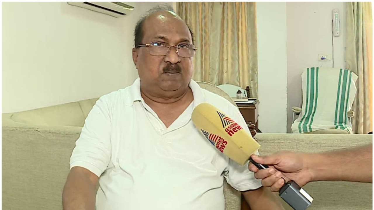 ആശമാരുടെ പ്രശ്നം ചർച്ച ചെയ്യാനല്ല ആരോഗ്യമന്ത്രാലയത്തിൽ പോകുന്നതെന്ന് കെവി തോമസ്; പ്രതികരിച്ച് സമരസമിതി