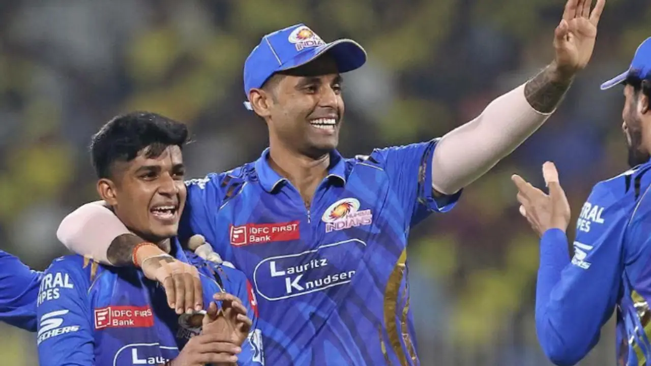 'അവന്റെ കാര്യത്തില് എനിക്ക് ആത്മവിശ്വാസമുണ്ടായിരുന്നു'; വിഘ്നേഷ് പുത്തൂരിനെ പ്രശംസകൊണ്ട് മൂടി സൂര്യകുമാര് 'അവന്റെ കാര്യത്തില് എനിക്ക് ആത്മവിശ്വാസമുണ്ടായിരുന്നു'; വിഘ്നേഷ് പുത്തൂരിനെ പ്രശംസകൊണ്ട് മൂടി സൂര്യകുമാര്