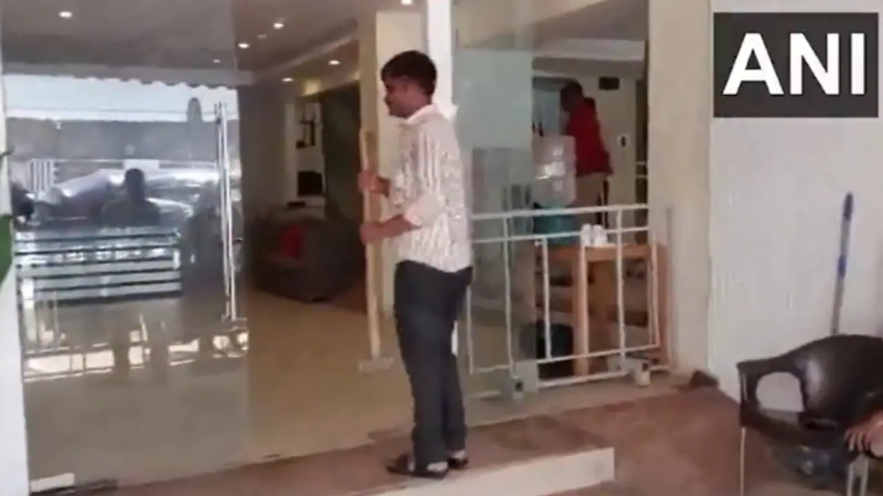 Kunal Kamra row: BMC officials arrive with hammers, find illegal shed at Habitat Studio; VIDEO Kunal Kamra row: BMC officials arrive with hammers, find illegal shed at Habitat Studio; VIDEO