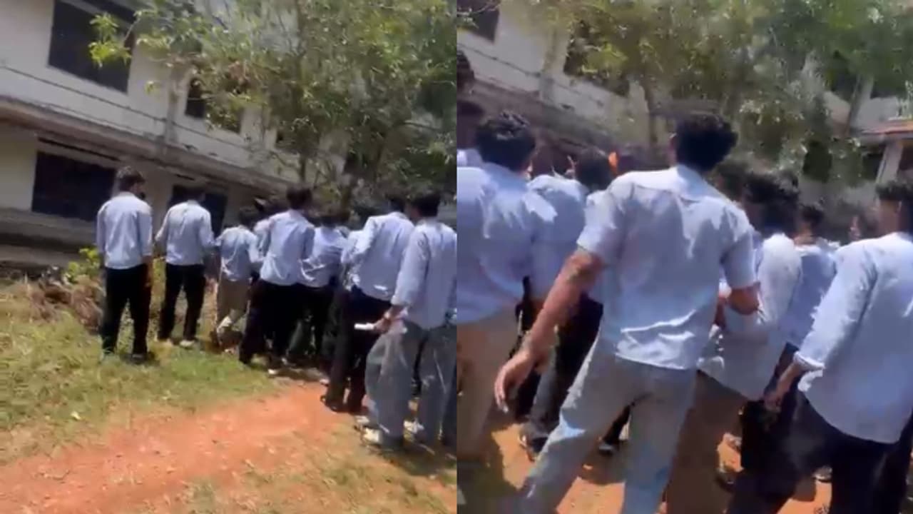 മരക്കഷ്ണം കൊണ്ട് മൂക്കിൽ അടിച്ചുവെന്ന് പരാതി; തലപ്പുഴ എൻജിനീയറിങ് കോളജിലെ 5 എസ്എഫ്ഐ പ്രവർത്തകർ കസ്റ്റഡിയിൽ മരക്കഷ്ണം കൊണ്ട് മൂക്കിൽ അടിച്ചുവെന്ന് പരാതി; തലപ്പുഴ എൻജിനീയറിങ് കോളജിലെ 5 എസ്എഫ്ഐ പ്രവർത്തകർ കസ്റ്റഡിയിൽ