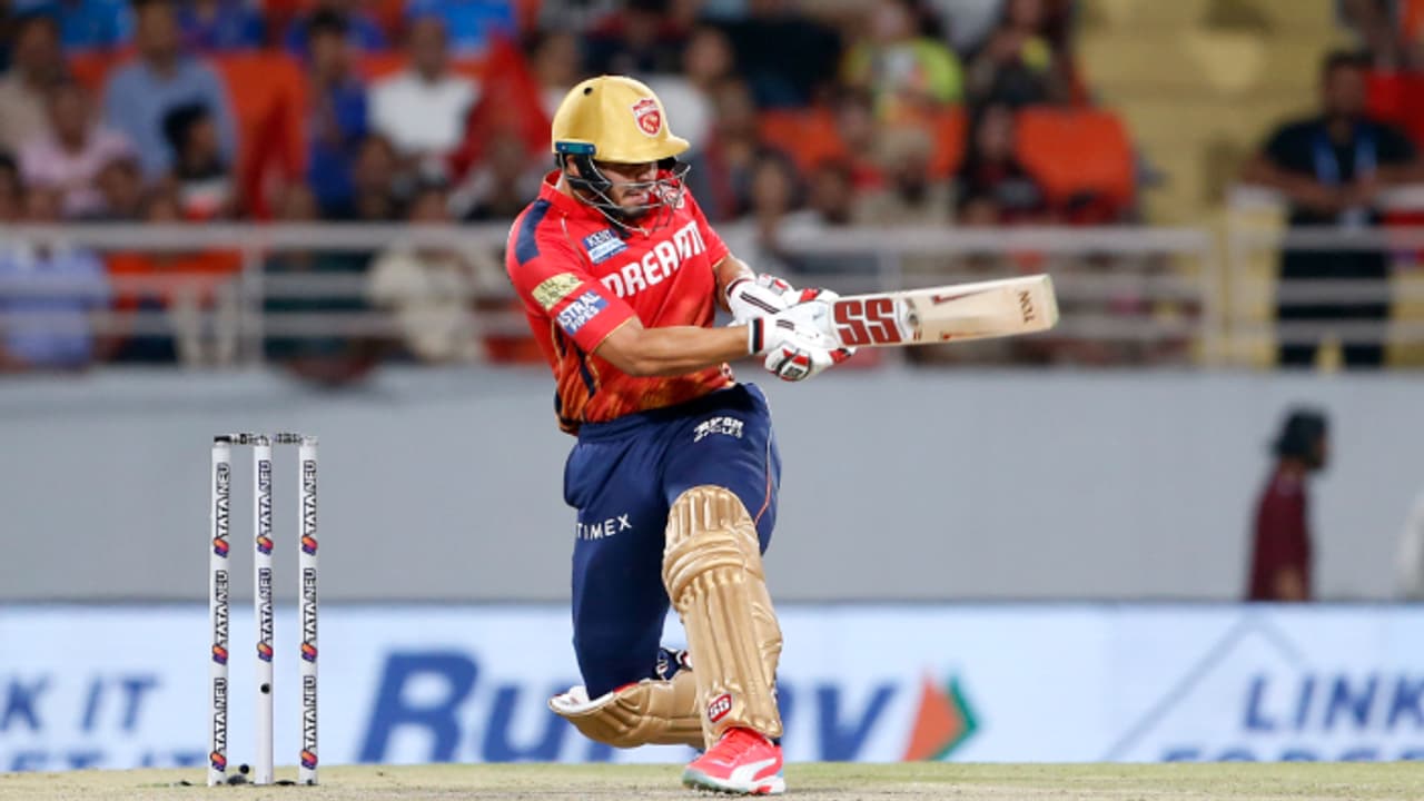 ഇതൊക്കെ എന്ത്! കഴിഞ്ഞ ഐപിഎല്ലില് ബുമ്രക്കെതിരെ അശുതോഷ് നേടിയ സ്വീപ് സിക്സര് വീണ്ടും കയ്യടി നേടുന്നു ഇതൊക്കെ എന്ത്! കഴിഞ്ഞ ഐപിഎല്ലില് ബുമ്രക്കെതിരെ അശുതോഷ് നേടിയ സ്വീപ് സിക്സര് വീണ്ടും കയ്യടി നേടുന്നു