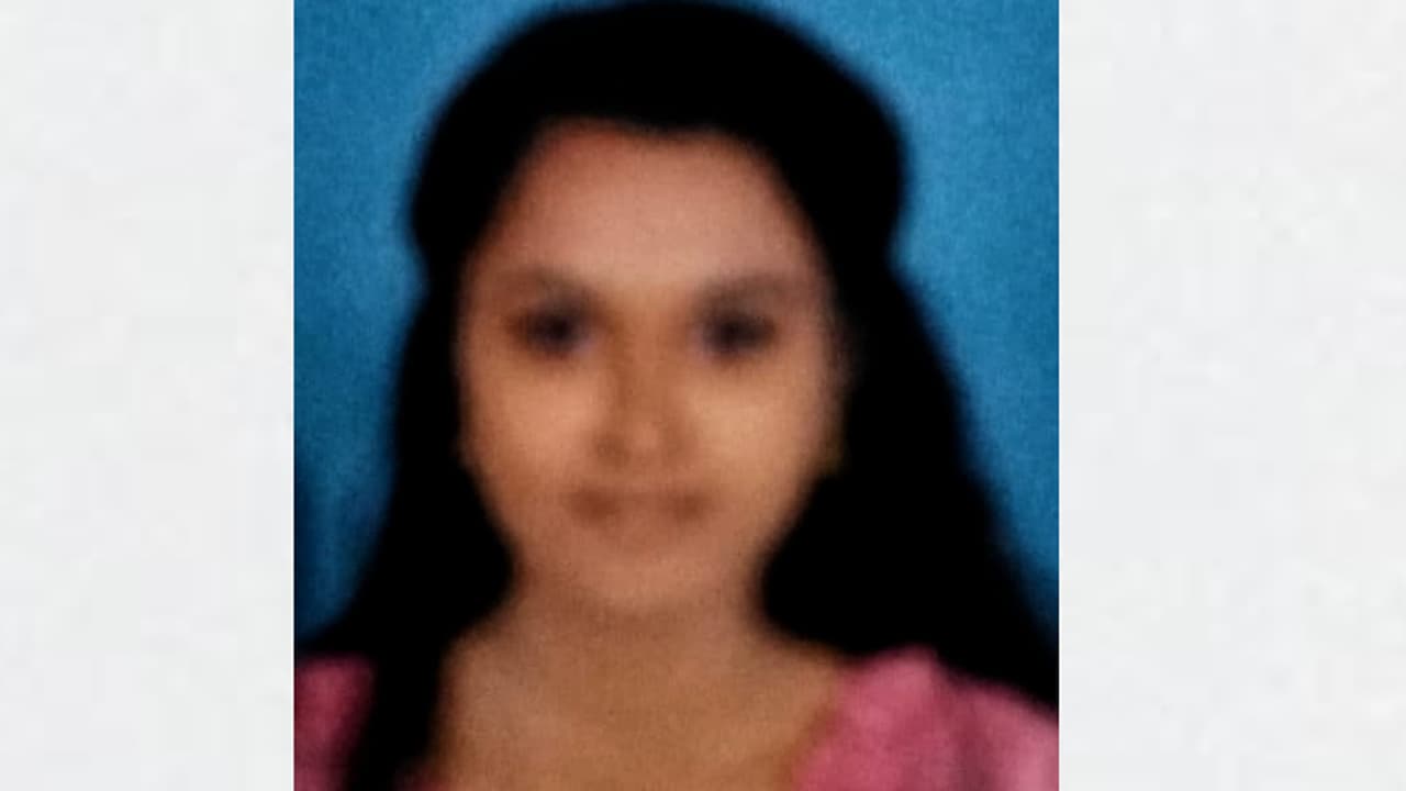 പത്താം ക്ലാസ് പരീക്ഷ കഴിഞ്ഞ് വീട്ടിൽ മടങ്ങിയെത്തിയ 15കാരി തൂങ്ങിമരിച്ച നിലയിൽ പത്താം ക്ലാസ് പരീക്ഷ കഴിഞ്ഞ് വീട്ടിൽ മടങ്ങിയെത്തിയ 15കാരി തൂങ്ങിമരിച്ച നിലയിൽ