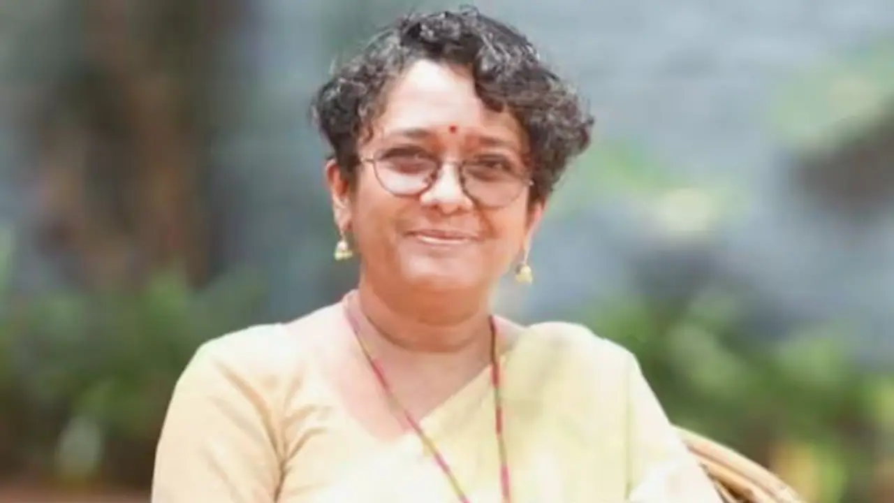 ನನ್ನ ಕಪ್ಪುವರ್ಣದ ಬಗ್ಗೆ ನಿಂದನೆ :ಫೇಸ್ಬುಕ್ನಲ್ಲಿ ಬೇಸರ ಹೊರಹಾಕಿದ ಕೇರಳದ ಮುಖ್ಯ ಕಾರ್ಯದರ್ಶಿ ಶಾರದಾ ನನ್ನ ಕಪ್ಪುವರ್ಣದ ಬಗ್ಗೆ ನಿಂದನೆ :ಫೇಸ್ಬುಕ್ನಲ್ಲಿ ಬೇಸರ ಹೊರಹಾಕಿದ ಕೇರಳದ ಮುಖ್ಯ ಕಾರ್ಯದರ್ಶಿ ಶಾರದಾ