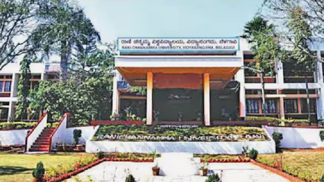 ರಾಜ್ಯದಲ್ಲೇ ಅತಿ ಹೆಚ್ಚು 361 ಸಂಯೋಜಿತ ಕಾಲೇಜುಗಳನ್ನು ಹೊಂದಿರುವ ಚೆನ್ನಮ್ಮ ವಿವಿಯಲ್ಲಿ ತೀವ್ರ ಸಿಬ್ಬಂದಿ ಕೊರತೆ