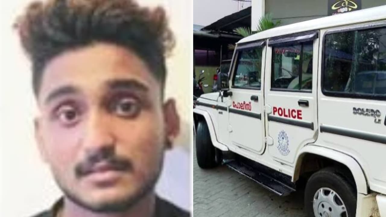 സ്റ്റേഷനില് ബൈക്ക് അന്വേഷിച്ചെത്തി യുവാവ്, പെരുമാറ്റത്തില് സംശയം; ദേഹപരിശോധനയിൽ പിടിവീണു, പിടിച്ചത് എംഡിഎംഎ സ്റ്റേഷനില് ബൈക്ക് അന്വേഷിച്ചെത്തി യുവാവ്, പെരുമാറ്റത്തില് സംശയം; ദേഹപരിശോധനയിൽ പിടിവീണു, പിടിച്ചത് എംഡിഎംഎ