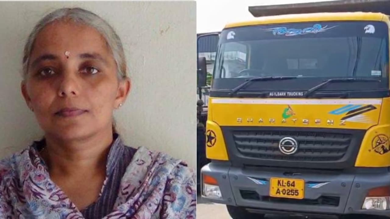 പെരുമ്പാവൂരിൽ ടോറസ് ലോറി കയറിയിറങ്ങി, കോളേജ് അധ്യാപികയ്ക്ക് ദാരുണാന്ത്യം