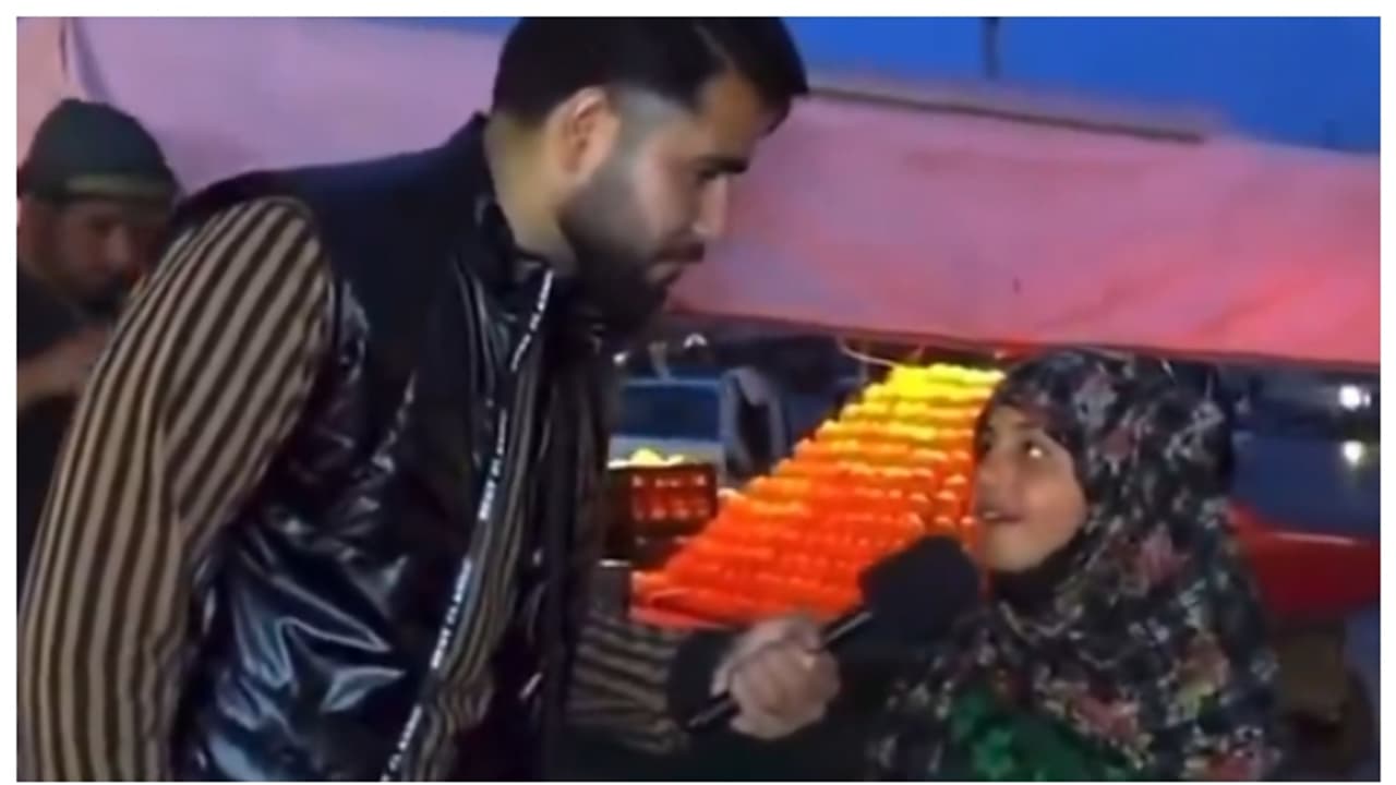 സ്കൂളിൽ പോകാനായി പരീക്ഷയ്ക്ക് തോൽക്കാൻ ആഗ്രഹിക്കുന്ന അഫ്ഗാൻ പെൺകുട്ടി, വീഡിയോ കണ്ട് സങ്കടപ്പെട്ട് സോഷ്യൽ മീഡിയ