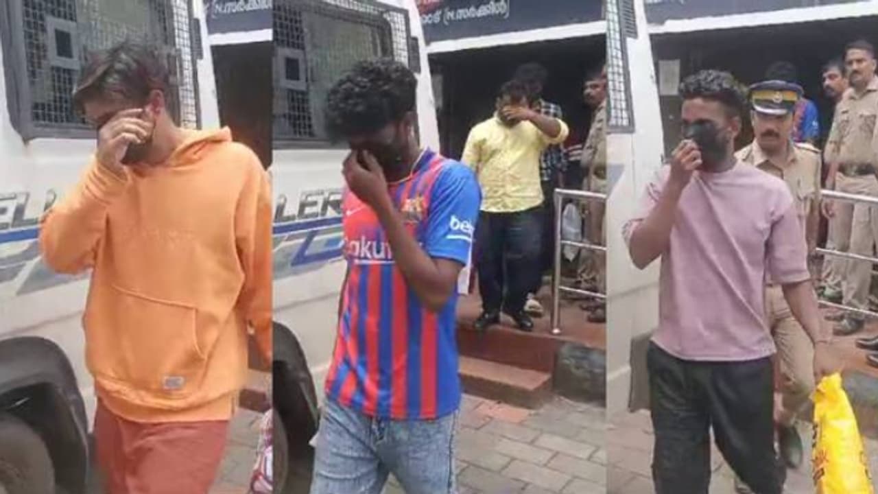 ചെമ്പ്രശ്ശേരിയിൽ ഉത്സവത്തിനിടെ യുവാവിന് വെടിയേറ്റ സംഭവം: മൂന്ന് പേർ കൂടി പിടിയിൽ ചെമ്പ്രശ്ശേരിയിൽ ഉത്സവത്തിനിടെ യുവാവിന് വെടിയേറ്റ സംഭവം: മൂന്ന് പേർ കൂടി പിടിയിൽ