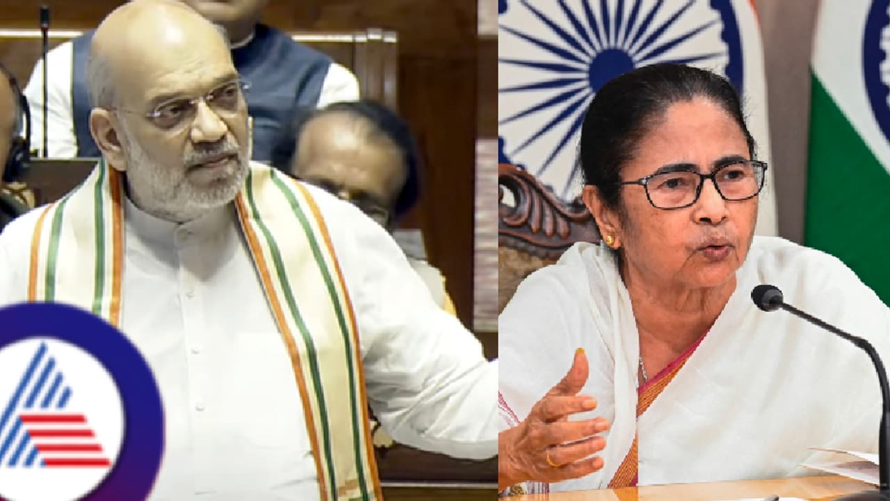 ಅಕ್ರಮ ಬಾಂಗ್ಲಾದೇಶಿಯರ ಬಳಿ ಬಂಗಾಳದ ಆಧಾರ ಕಾರ್ಡ್ ಪತ್ತೆ! ಮಮತಾ ಬ್ಯಾನರ್ಜಿ ವಿರುದ್ಧ ಅಮಿತ್ ಶಾ ಗಂಭೀರ ಆರೋಪ! ಅಕ್ರಮ ಬಾಂಗ್ಲಾದೇಶಿಯರ ಬಳಿ ಬಂಗಾಳದ ಆಧಾರ ಕಾರ್ಡ್ ಪತ್ತೆ! ಮಮತಾ ಬ್ಯಾನರ್ಜಿ ವಿರುದ್ಧ ಅಮಿತ್ ಶಾ ಗಂಭೀರ ಆರೋಪ!