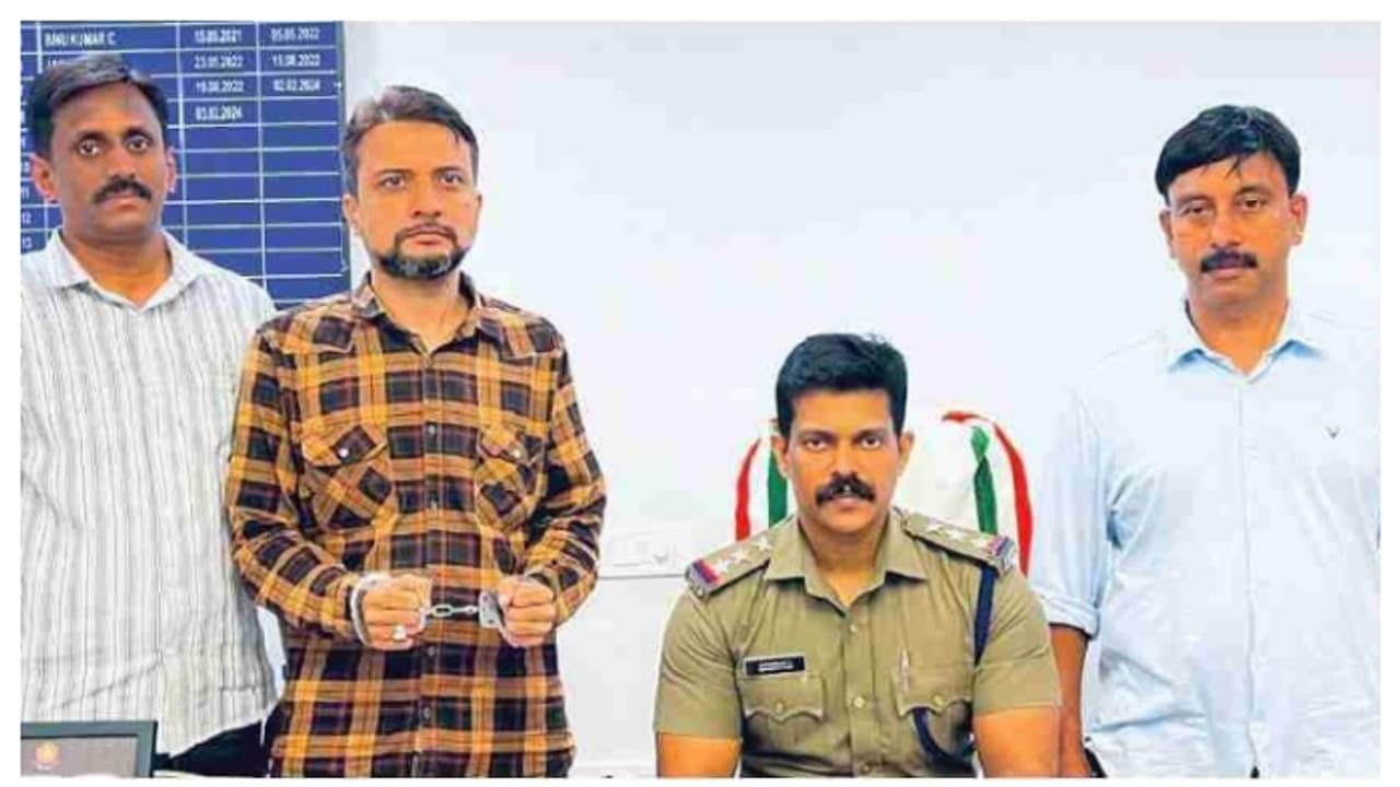 മെഡിക്കൽ സെന്ററിന്റെ വെബ്സൈറ്റ് ഹാക്ക് ചെയ്ത് ഫിറ്റ്നസ് സർട്ടിഫിക്കറ്റ് നിർമാണം: ഒരാൾ മുംബൈയിൽ അറസ്റ്റിൽ മെഡിക്കൽ സെന്ററിന്റെ വെബ്സൈറ്റ് ഹാക്ക് ചെയ്ത് ഫിറ്റ്നസ് സർട്ടിഫിക്കറ്റ് നിർമാണം: ഒരാൾ മുംബൈയിൽ അറസ്റ്റിൽ