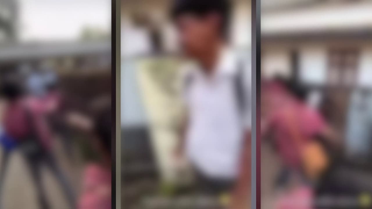 ബസ് സ്റ്റാൻഡ് പരിസരത്ത് പ്ലസ് വൺ വിദ്യാർഥികളെ പ്ലസ്ടു വിദ്യാർഥികൾ വളഞ്ഞിട്ട് തല്ലി, ദൃശ്യങ്ങൾ പ്രചരിപ്പിച്ചു