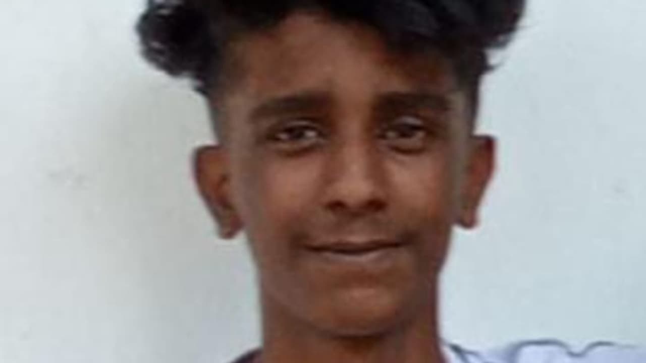 ചേർത്തല നഗരത്തിൽ ബൈക്കപകടത്തിൽ വിദ്യാർഥിമരിച്ചു; കൂടെയുണ്ടായിരുന്ന പെൺകുട്ടിക്ക് പരിക്ക്