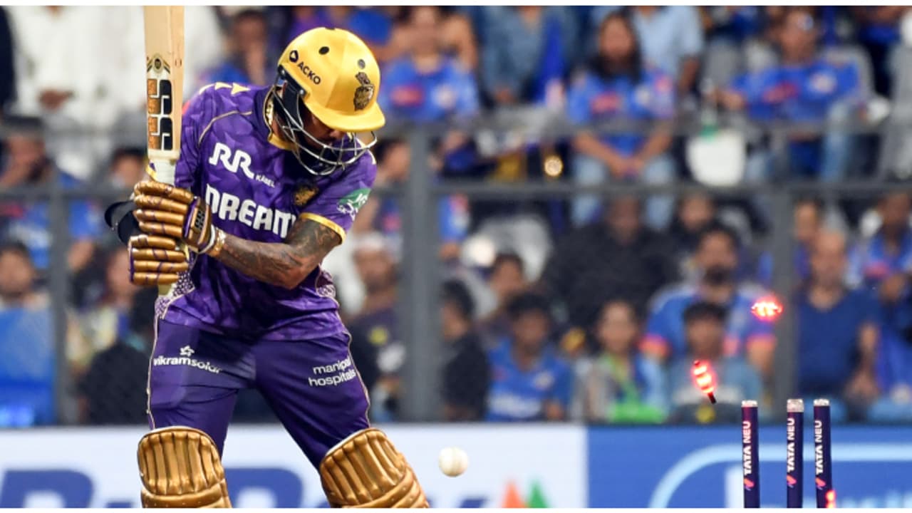 ഇത് താൻടാ മുംബൈ, വാങ്കഡെയിൽ തകർന്നടിഞ്ഞ് കൊൽക്കത്ത; വിജയലക്ഷ്യം 117 റൺസ് ഇത് താൻടാ മുംബൈ, വാങ്കഡെയിൽ തകർന്നടിഞ്ഞ് കൊൽക്കത്ത; വിജയലക്ഷ്യം 117 റൺസ്