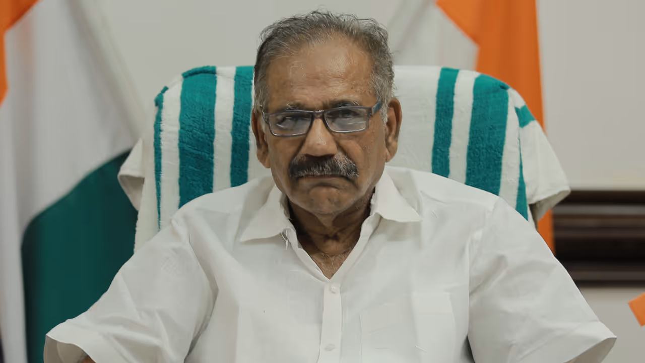 മൃഗശാലയല്ല, മൃഗങ്ങള്‍ സ്വതന്ത്രവിഹാരം നടത്തുന്ന ഇടം, പുത്തൂര്‍ സുവോളജിക്കല്‍ പാര്‍ക്ക് ആഗസ്തിലെന്ന് മന്ത്രി