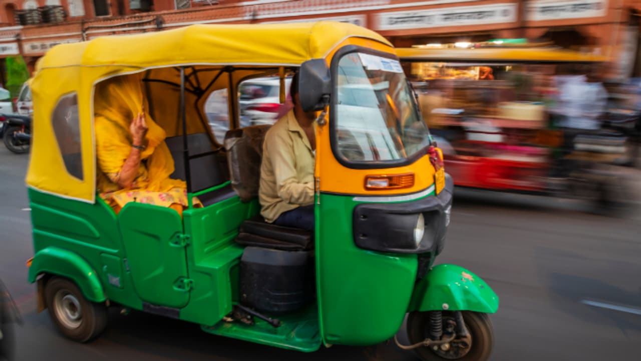 സിഎൻജി വില കൂടും, കാരണം ഇത്, തൊട്ടാൽ പൊള്ളുമോ? ആശങ്കയിൽ വാഹന ഉടമകൾ