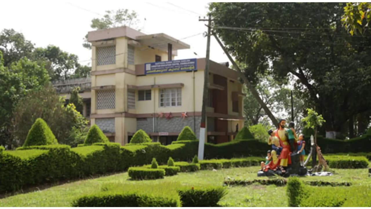 ശാന്തതയും സാഹസികതയും ഒരുപോലെ ചേരുന്നയിടം; പുത്തൻ ഹിഡൻ സ്പോട്ട്, പോകാം ചരൽക്കുന്നിലേയ്ക്ക്