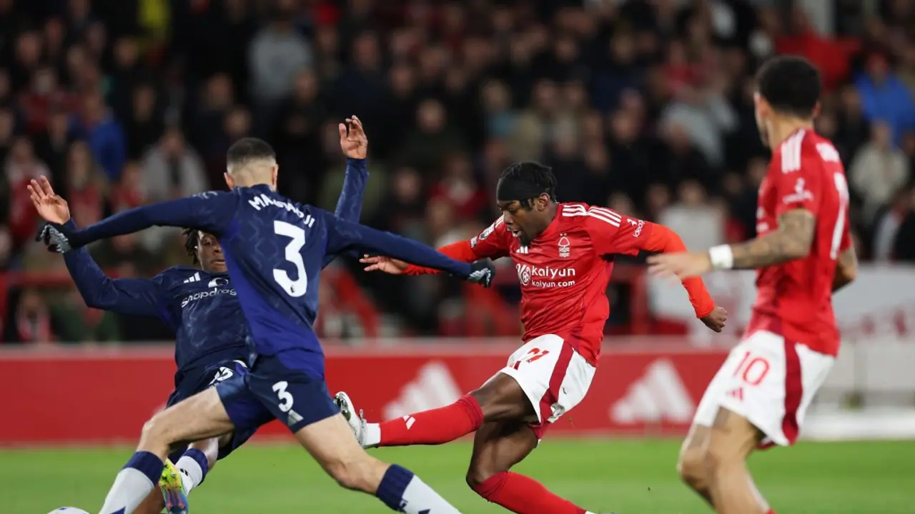 Man United should 'sign' Elanga, joke fans after his wondergoal seals Nottingham Forest's crucial win Man United should 'sign' Elanga, joke fans after his wondergoal seals Nottingham Forest's crucial win