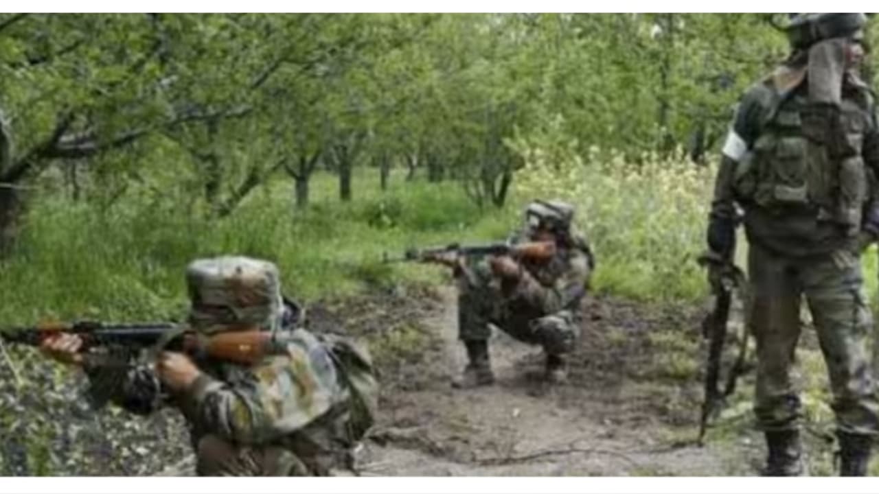 സുരക്ഷാസേനയും മാവോയിസ്റ്റുകളും തമ്മിൽ ഏറ്റുമുട്ടൽ; കൊല്ലപ്പെട്ടത് 8 പേർ, തിരച്ചിൽ തുടരുന്നു സുരക്ഷാസേനയും മാവോയിസ്റ്റുകളും തമ്മിൽ ഏറ്റുമുട്ടൽ; കൊല്ലപ്പെട്ടത് 8 പേർ, തിരച്ചിൽ തുടരുന്നു