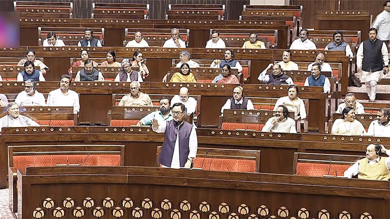 ವಕ್ಫ್ (ತಿದ್ದುಪಡಿ) ಮಸೂದೆ ಮೇಲೆ ಬರೋಬ್ಬರಿ 17.02 ಗಂಟೆ ಚರ್ಚೆ: ರಾಜ್ಯಸಭೆಯಲ್ಲಿ ದಾಖಲೆ ವಕ್ಫ್ (ತಿದ್ದುಪಡಿ) ಮಸೂದೆ ಮೇಲೆ ಬರೋಬ್ಬರಿ 17.02 ಗಂಟೆ ಚರ್ಚೆ: ರಾಜ್ಯಸಭೆಯಲ್ಲಿ ದಾಖಲೆ