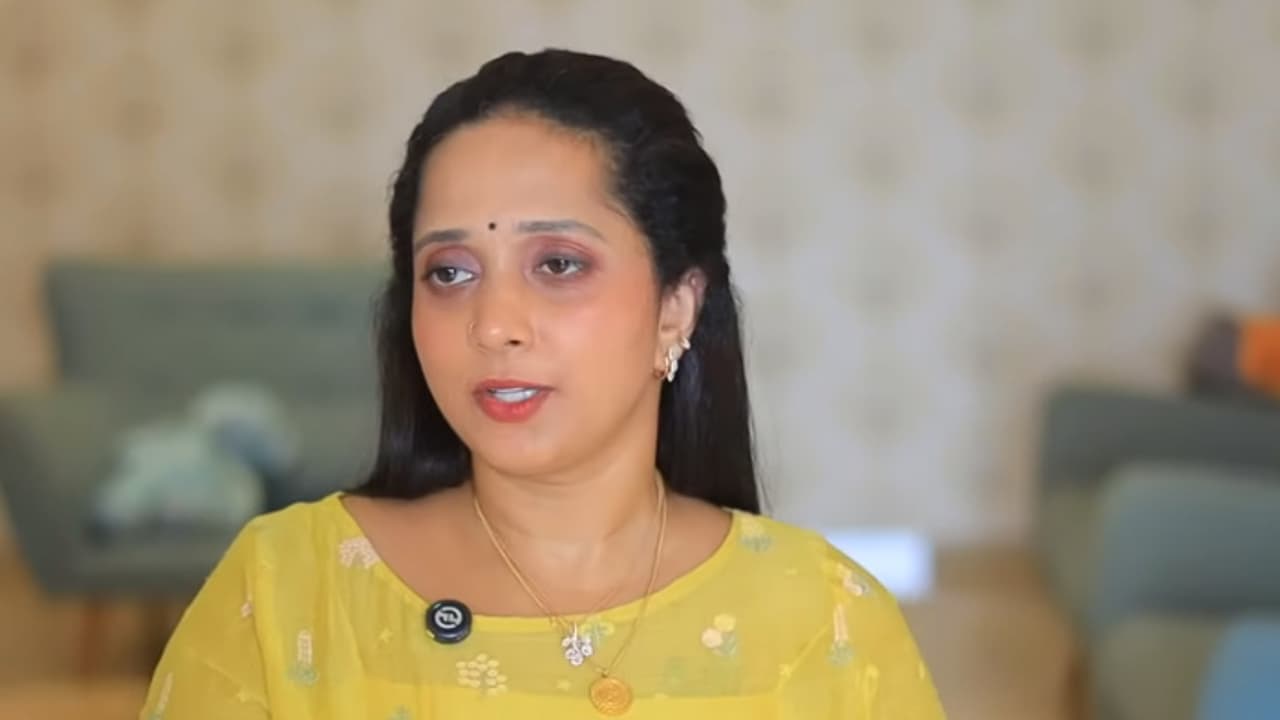 'രണ്ടും മൂന്നും നാലും കല്യാണം കഴിക്കുന്നവരില്ലേ?', ഡിവോഴ്‍സിനെക്കുറിച്ച് ആൻമരിയ