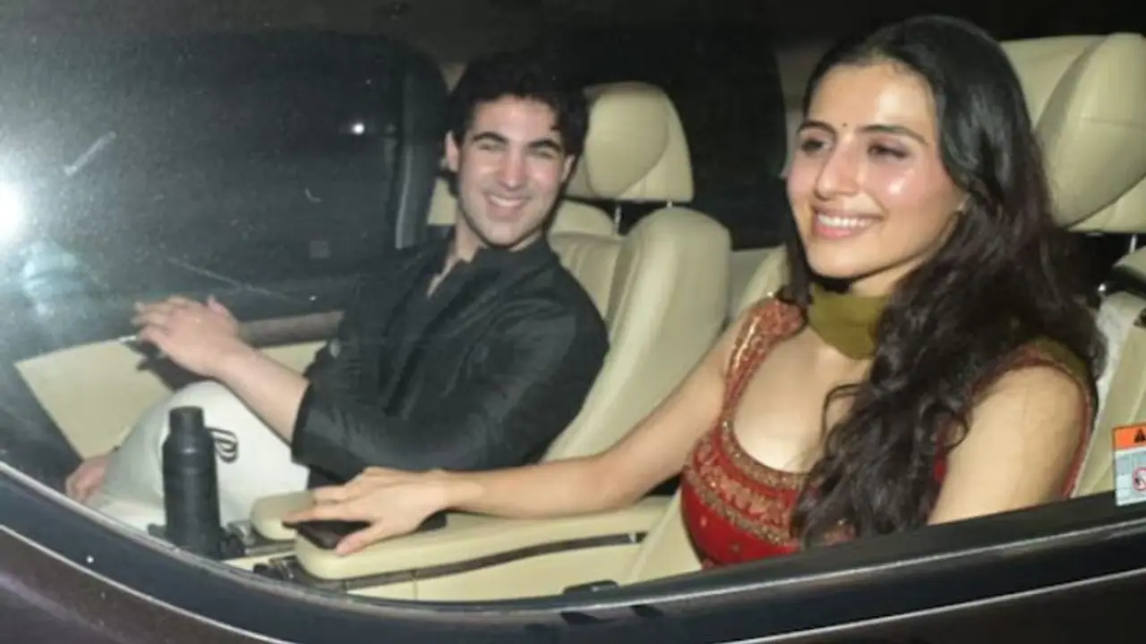 Akshay Kumar's son Aarav creates buzz with mystery girl at Eid celebration; Who is she? Akshay Kumar's son Aarav creates buzz with mystery girl at Eid celebration; Who is she?