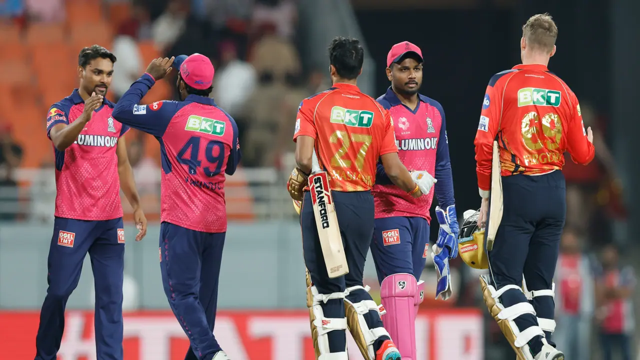 രാജസ്ഥാന്‍ റോയല്‍സിനെതിരെ നിർണായക ടോസ് ജയിച്ച് പഞ്ചാബ്, സഞ്ജു സാംസൺ രാജസ്ഥാൻ നായകനായി തിരിച്ചെത്തി