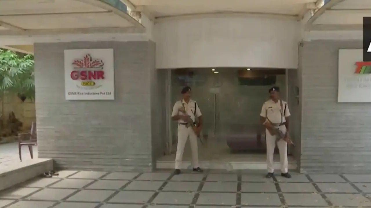 ED raids multiple locations in Chennai linked to TN minister KN Nehru, his son in money laundering case| WATCH