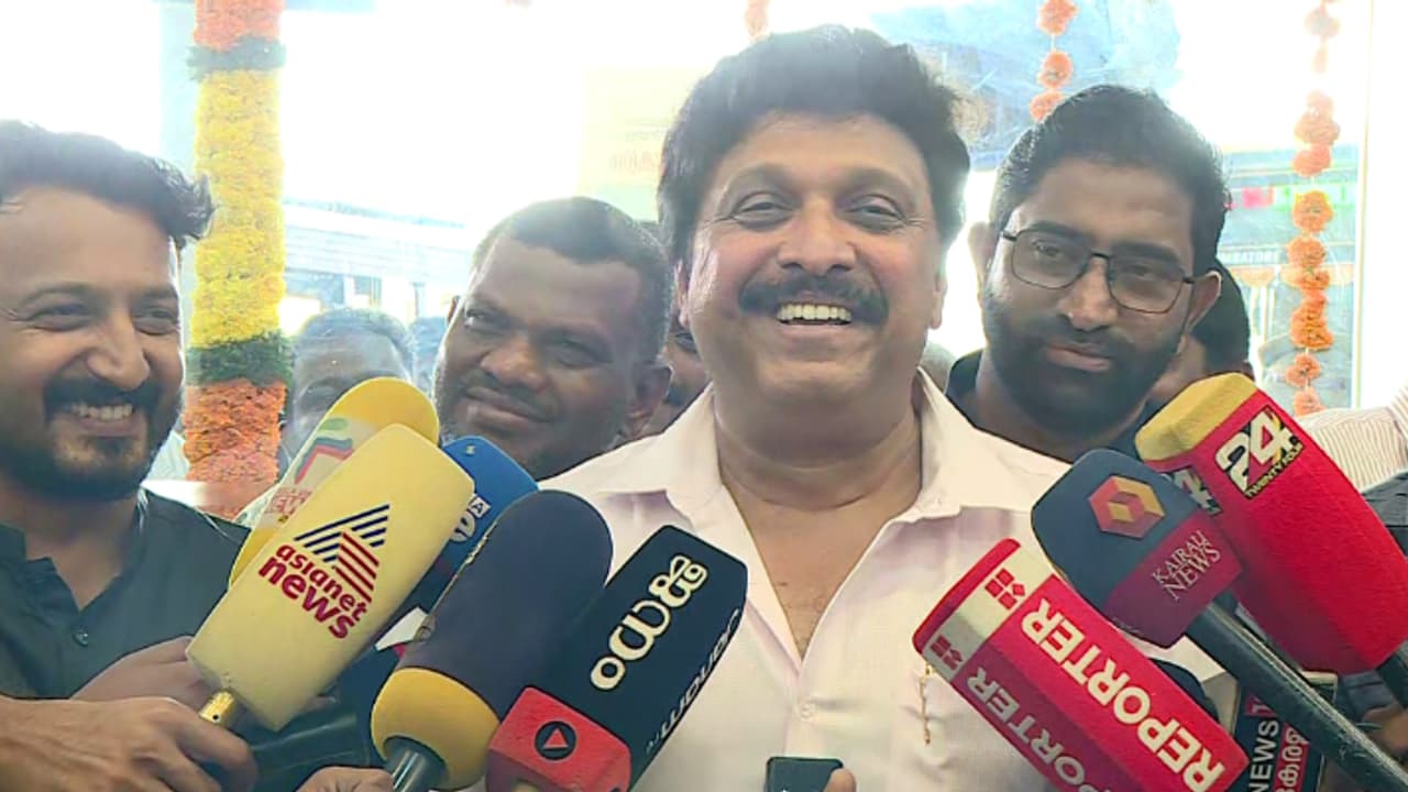 'സുരേഷ് ഗോപിക്ക് കട്ട് പറയേണ്ടത് ജനങ്ങൾ'; ഭരത്ചന്ദ്രൻ ഐപിഎസ് കാലത്തെ അനുഭവം തുറന്നുപറഞ്ഞ് മന്ത്രി ഗണേഷ്‍കുമാർ