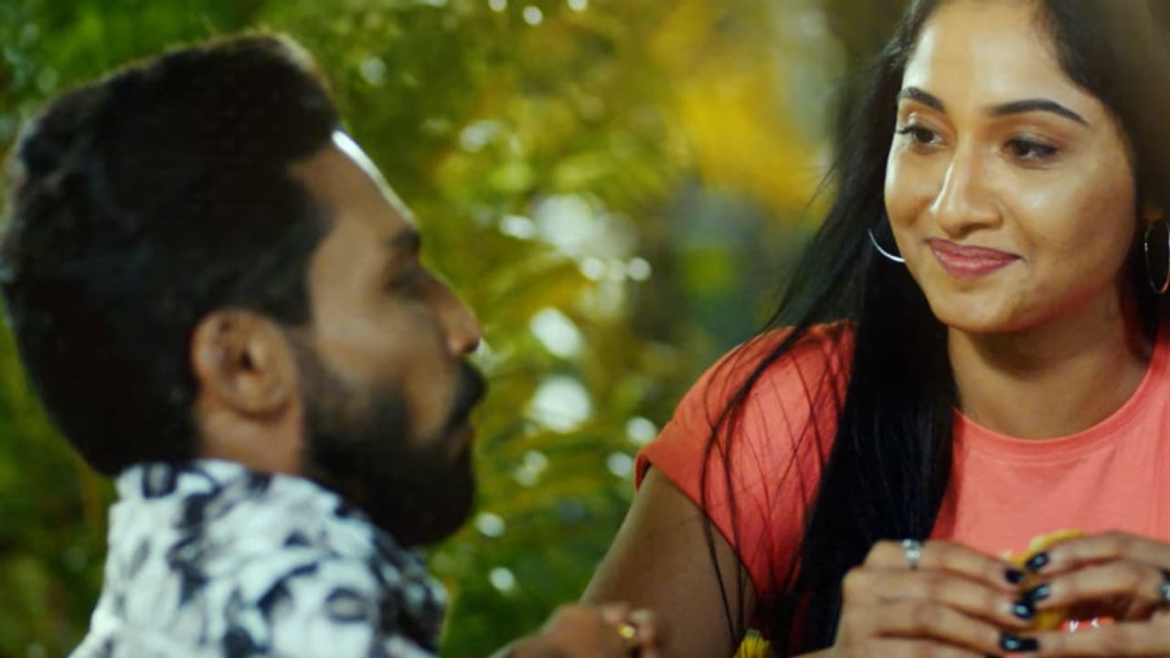 ഗിന്നസ് പക്രു നായകനാകുന്ന 916 കുഞ്ഞൂട്ടനിലെ ആദ്യ ഗാനം "കണ്ണോട് കണ്ണിൽ" റിലീസായി ഗിന്നസ് പക്രു നായകനാകുന്ന 916 കുഞ്ഞൂട്ടനിലെ ആദ്യ ഗാനം "കണ്ണോട് കണ്ണിൽ" റിലീസായി