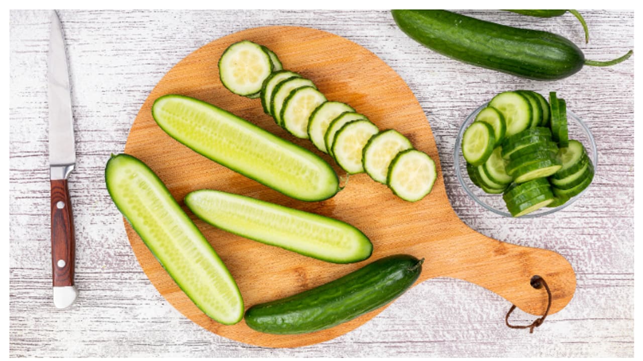 ഇനി ഉപയോഗിച്ച വെള്ളരിയുടെ തൊലി കളയേണ്ട; കാരണം ഇതാണ് 