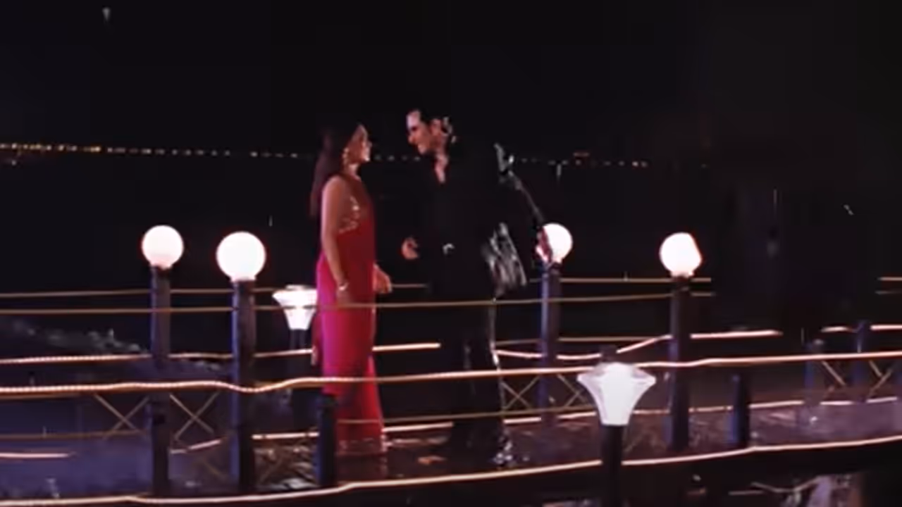 ಮುಜುಗರ,ಭಯದಿಂದಲೇ ಕಿಸ್ ಮಾಡಿದ್ದ ಈ ಜೋಡಿ, ಸಿನಿಮಾ ಸೂಪರ್ ಹಿಟ್ ಆಗಿ ದಾಖಲೆ ಗಳಿಕೆ