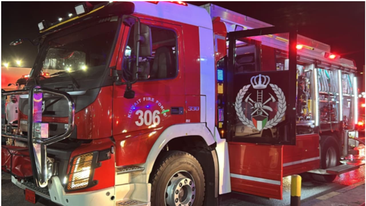 കുവൈത്തിൽ മൂന്ന് വാഹനങ്ങൾ കൂട്ടിയിടിച്ച് അപകടം, ഒരാൾ മരിച്ചു