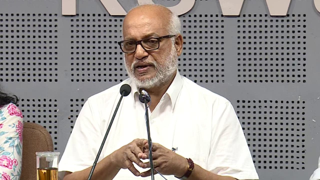 വെള്ളാപ്പള്ളിയുടെ വിവാദ പ്രസംഗത്തോട് പ്രതികരിച്ച് സിപിഎം ജനറൽ സെക്രട്ടറി എംഎ ബേബി; 'അവഗണിച്ച് തള്ളേണ്ടത്'