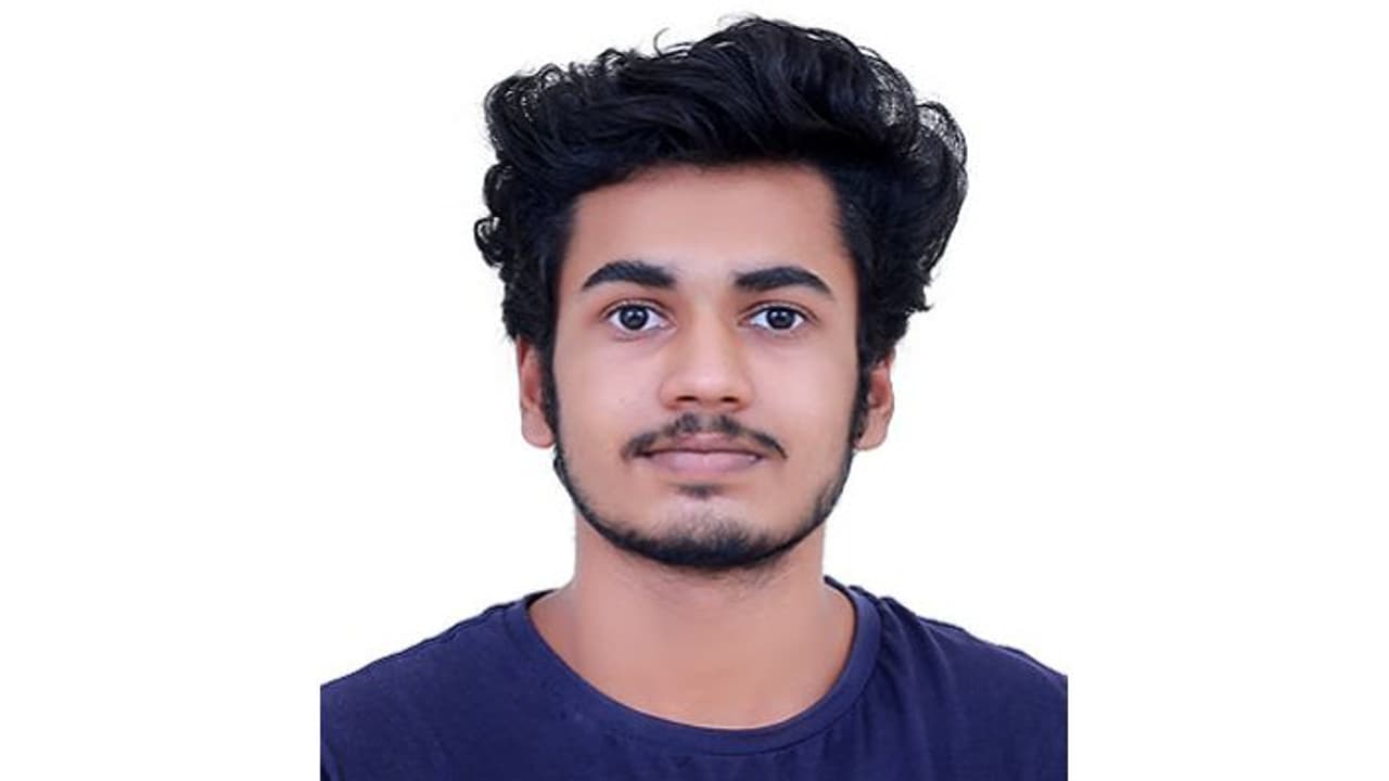  ബെംഗളൂരുവിൽ വാഹനാപകടത്തില്‍ മലപ്പുറം സ്വദേശി മരിച്ചു; അപകടം ജോലിയിൽ പ്രവേശിച്ച് അധികനാൾ കഴിയുംമുമ്പ്