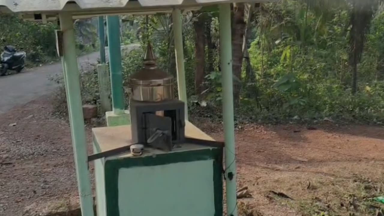 റമദാൻ കാലത്തെ പണം വെള്ളിയാഴ്ച പുറത്തെടുക്കാനിരിക്കെ മോഷണം; മസ്ജിദിലെ ഭണ്ഡാരം തകർത്ത് പണം കവർന്നു റമദാൻ കാലത്തെ പണം വെള്ളിയാഴ്ച പുറത്തെടുക്കാനിരിക്കെ മോഷണം; മസ്ജിദിലെ ഭണ്ഡാരം തകർത്ത് പണം കവർന്നു