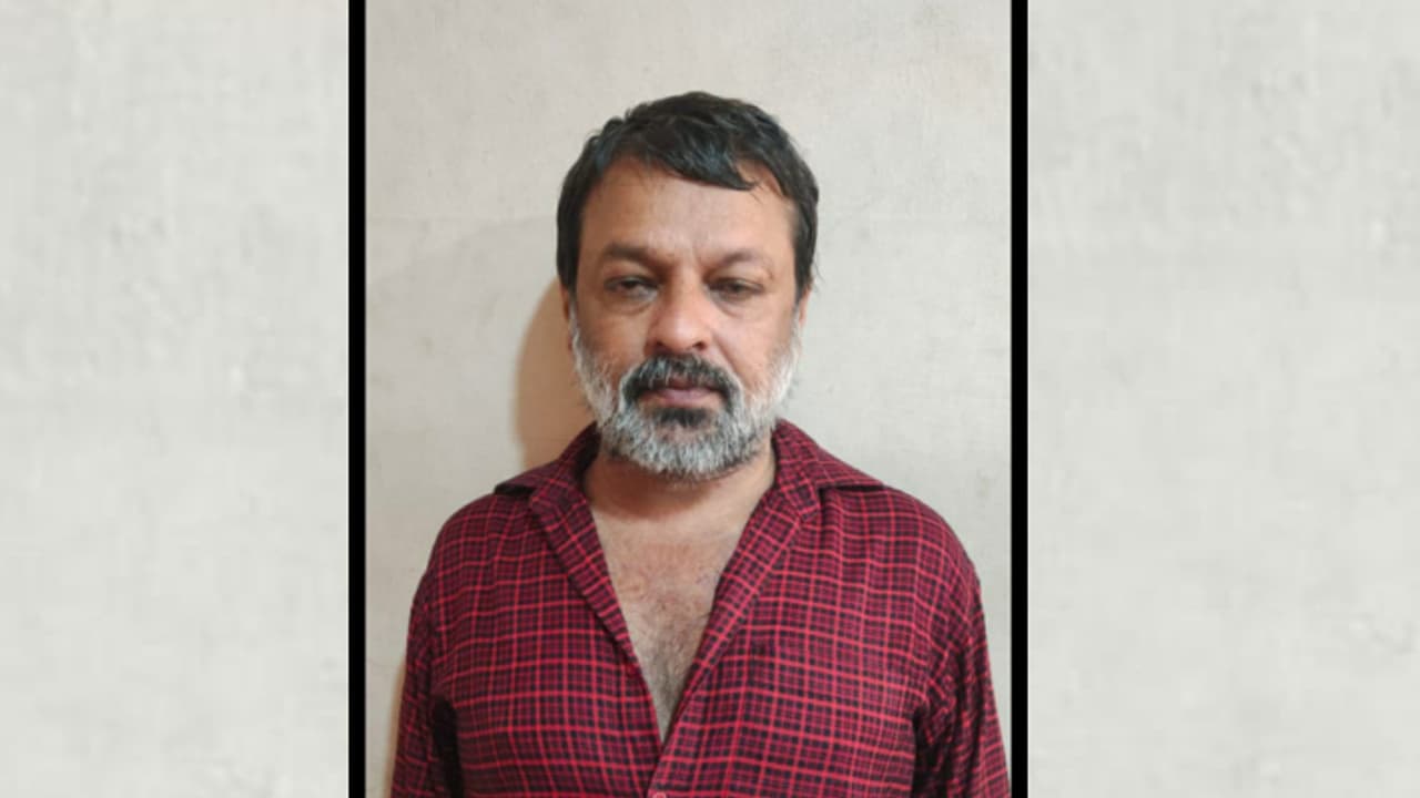 ഓട്ടോറിക്ഷയിലെത്തി ഭാര്യയെ ഇടിച്ചുവീഴ്ത്തി, പെട്രോളൊഴിച്ച് തീകൊളുത്താൻ ശ്രമം; ഭർത്താവ് അറസ്റ്റിൽ