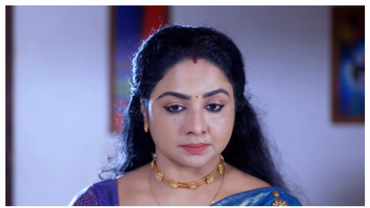 ദേവയാനിയെക്കൊണ്ട് സത്യം പറയിപ്പിക്കാൻ അഭിനയമിറക്കി കനകയും ഗോവിന്ദനും പത്തരമാറ്റ് സീരിയൽ റിവ്യൂ ദേവയാനിയെക്കൊണ്ട് സത്യം പറയിപ്പിക്കാൻ അഭിനയമിറക്കി കനകയും ഗോവിന്ദനും പത്തരമാറ്റ് സീരിയൽ റിവ്യൂ