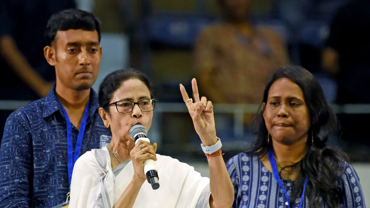 CM Mamata Banerjee meets affected teachers at Netaji Indoor Stadium CM Mamata Banerjee meets affected teachers at Netaji Indoor Stadium