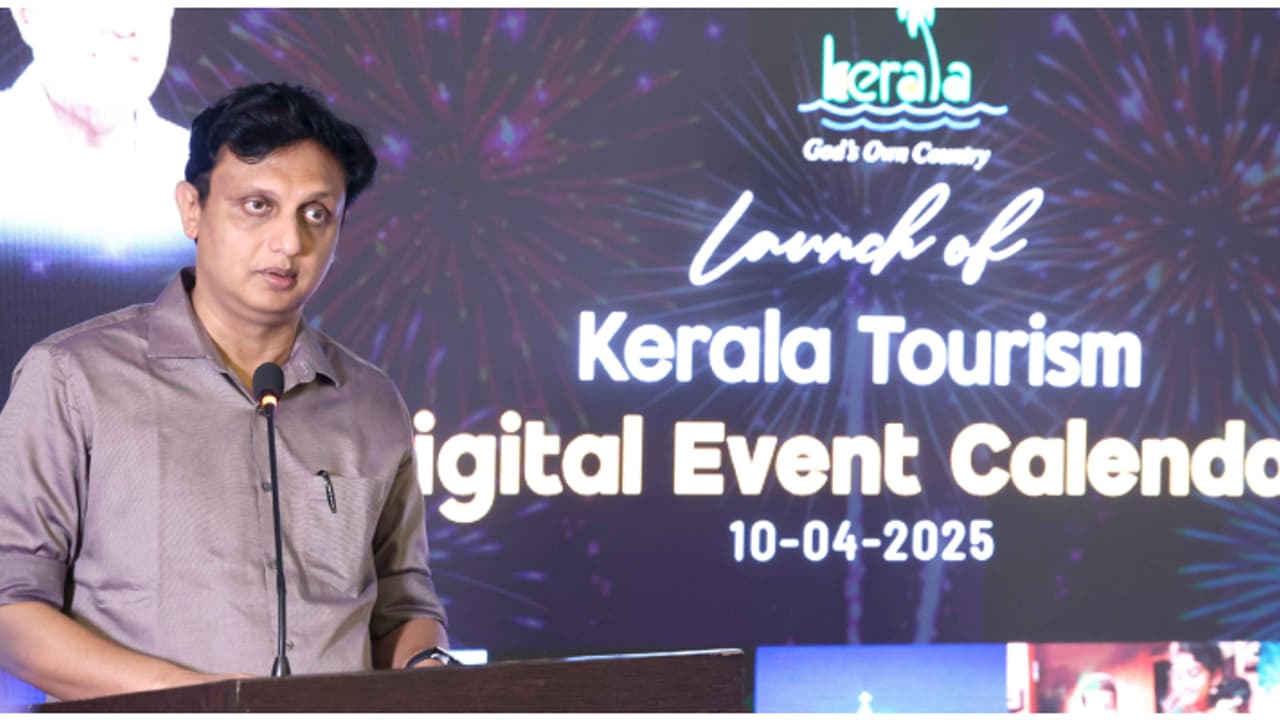 ടൂറിസം രംഗത്ത് കേരളത്തിന്റെ മത്സരം മറ്റ് സംസ്ഥാനങ്ങളോടല്ല; ലോകരാജ്യങ്ങളോടാണെന്ന് മുഹമ്മദ് റിയാസ് ടൂറിസം രംഗത്ത് കേരളത്തിന്റെ മത്സരം മറ്റ് സംസ്ഥാനങ്ങളോടല്ല; ലോകരാജ്യങ്ങളോടാണെന്ന് മുഹമ്മദ് റിയാസ്