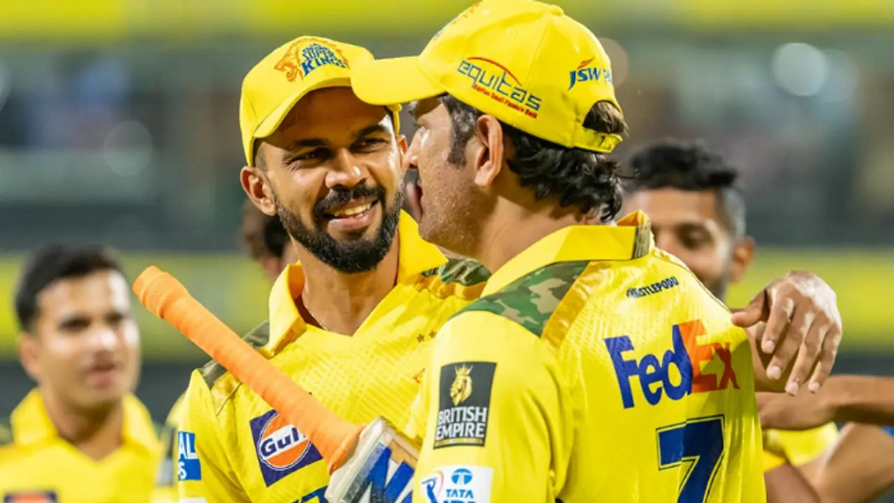 IPL 2025: CSK's Ruturaj BREAKS silence after Dhoni replaces him as captain for remaining season (WATCH)